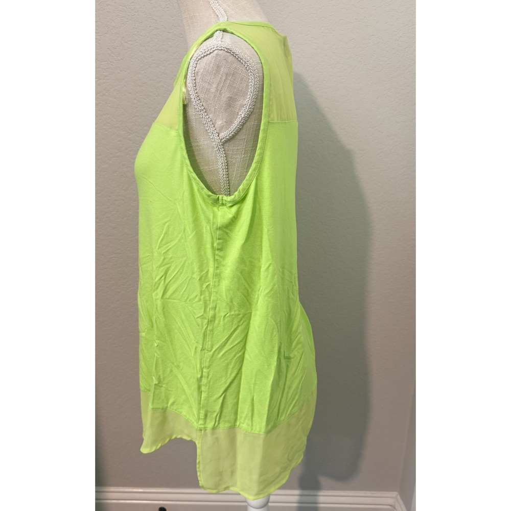 Vince Camuto Women's Flowy Mixed Media Sleeveless Tank Shirt Bundle Vibrant - M - Picture 7 of 11